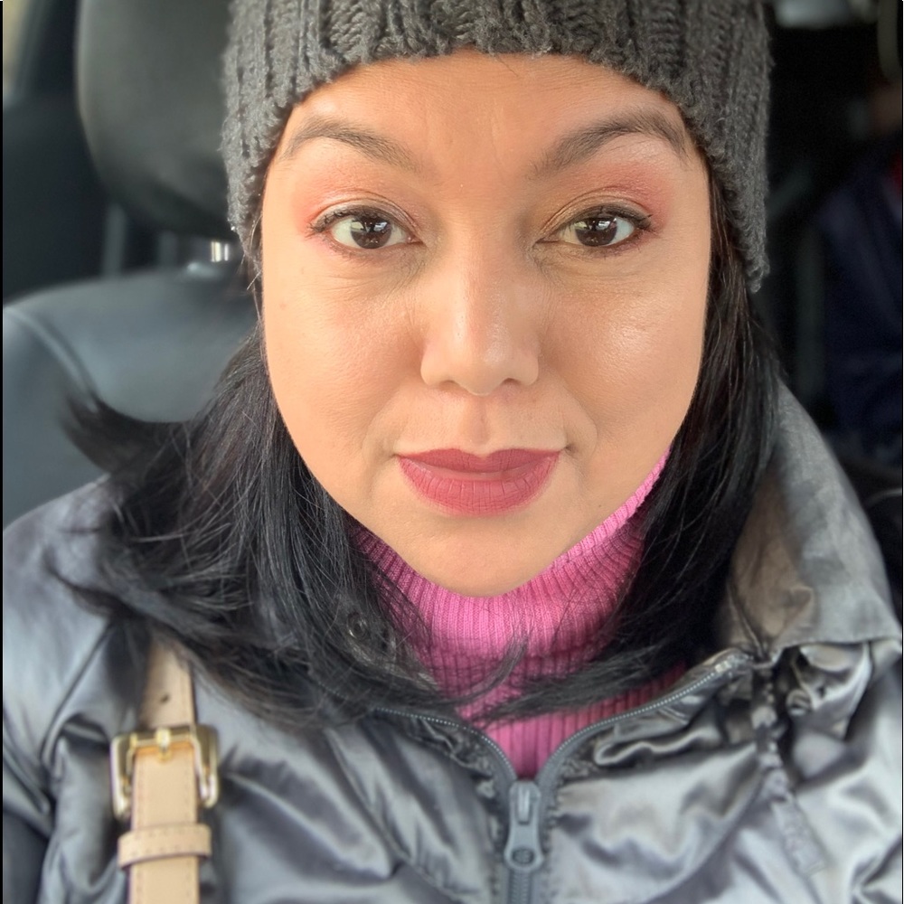 Meet your Posher, Jennifer